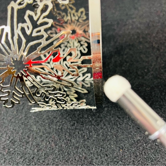 Bath & Body Works BBW 3-Wick Jar Metal Candle Holder Sleeve - Snowflakes - Picture 7 of 13